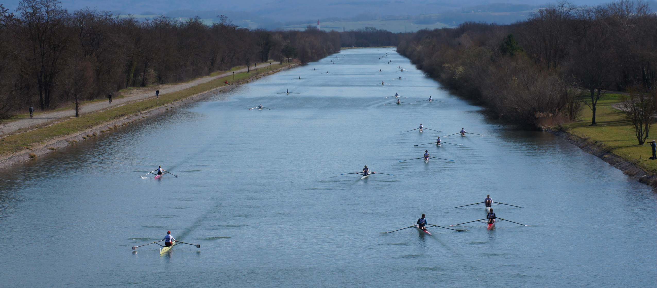 le plan d'eau pour pratiquer l'aviron handicap à Mulhouse